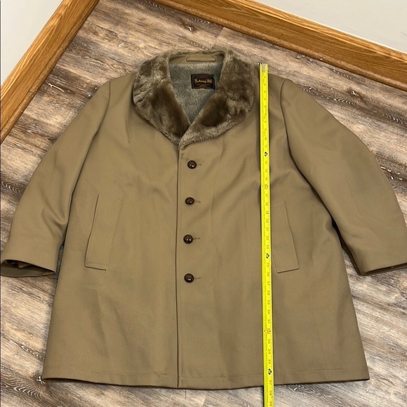 Classic Trench Coat With Fur Collar Men's Size 50 Regular Vintage Botany 500 - Picture 8 of 16